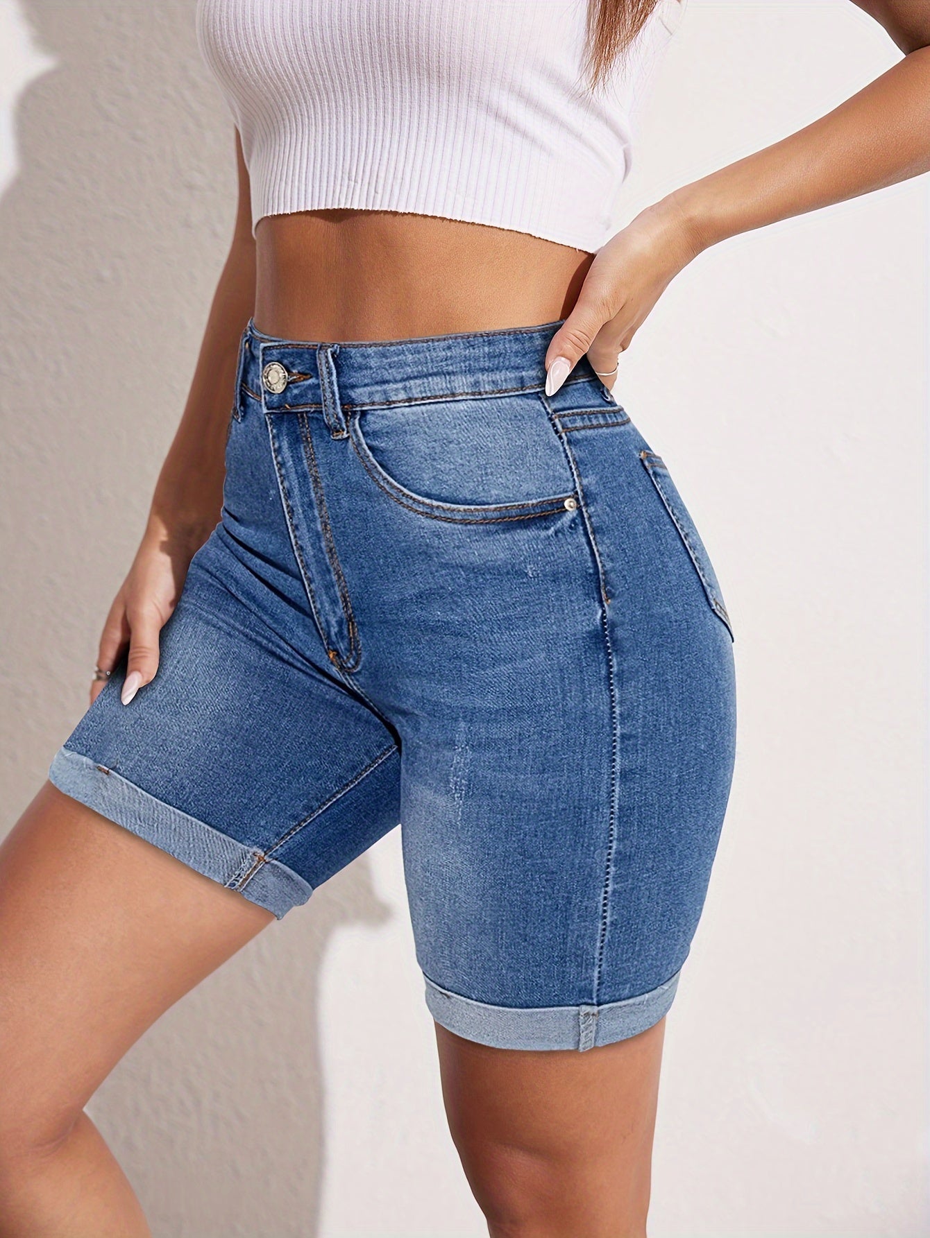 Stretch-Fit Bermuda Jean Short
